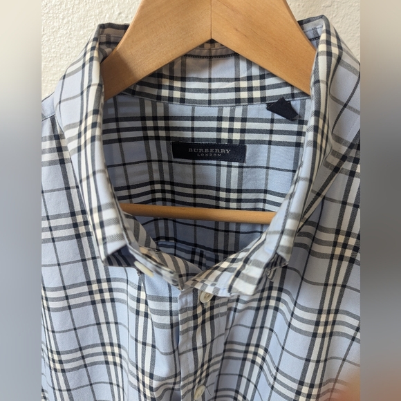 ⭐ Burberry Men's XL Shirt - Picture 3 of 8